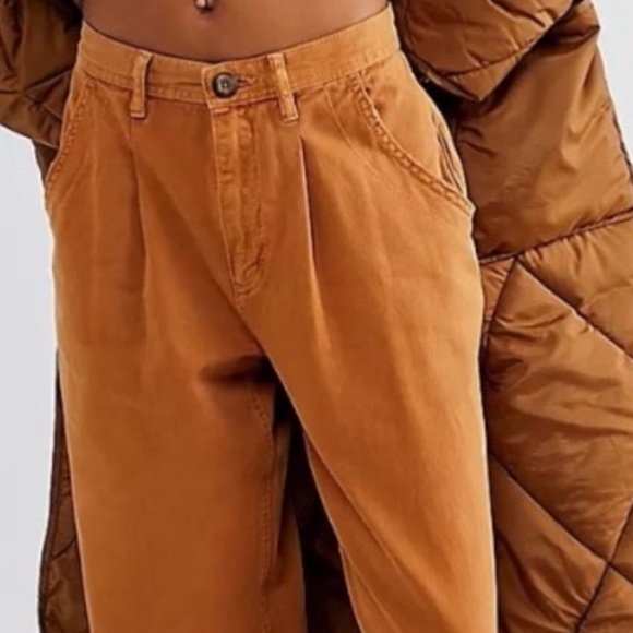 Free People Loose Waist Abby Chino Pant in Rust Brown Size 4 - Picture 2 of 11